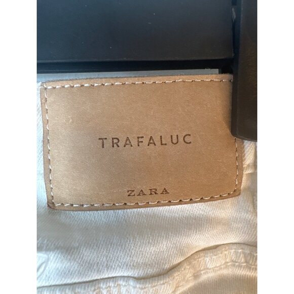 2/$30 ZARA  Size 2 Trafaluc  Distressed White Skinny Jeans - Picture 7 of 13